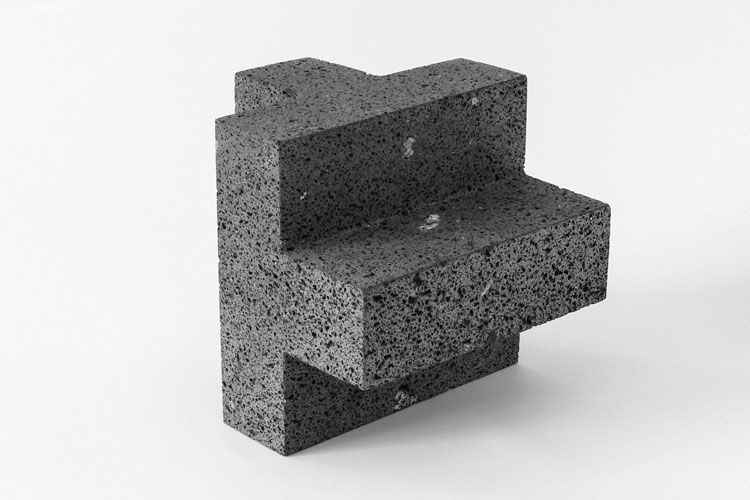 Albert Cinelli, Basaltlava, Art